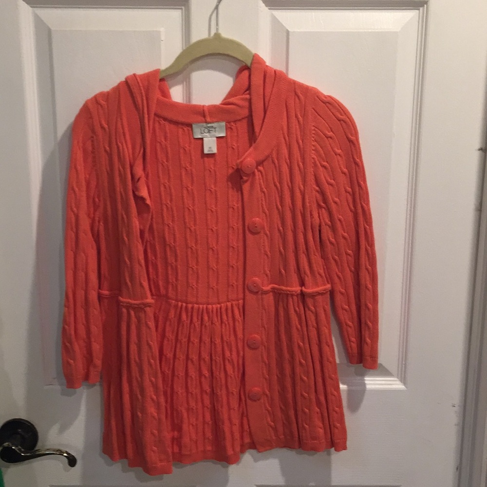 Ann Taylor Loft 3/4 sleeved hooded sweater